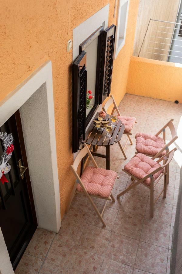 ורבניק Apartman Verbenia מראה חיצוני תמונה